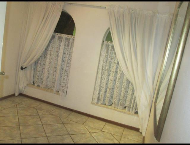 4 BEDROOM HOUSE SOLD IN DORANDIA